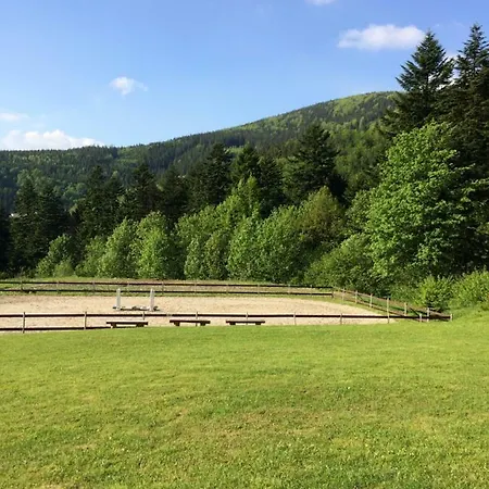 Jizdarna Malenovice * Malenowice